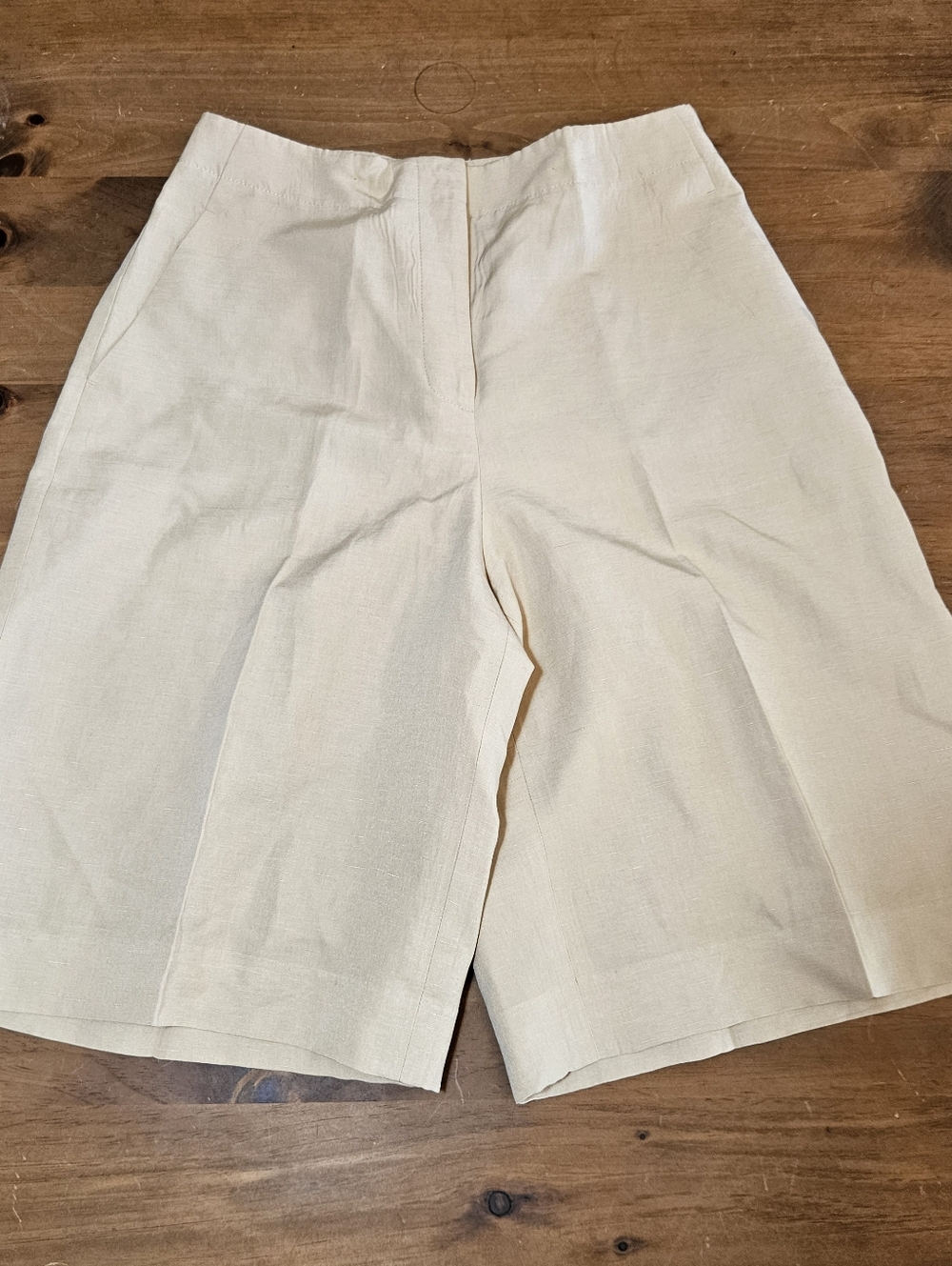 Lafayette 148 Ryerson Silk Linen Bermuda Shorts Size 8 Khaki Resort Wear
